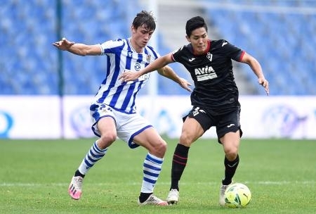 武藤は前半 乾は後半に出場 スペイン１部エイバル 分ける 信濃毎日新聞デジタル 信州 長野県のニュースサイト