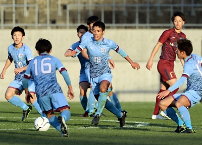 全国高校サッカー 松本国際、遠かったゴール｜信濃毎日新聞