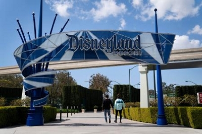 米ディズニー施設 ４月末再開 カリフォルニア州 １年超ぶり 信濃毎日新聞デジタル 信州 長野県のニュースサイト