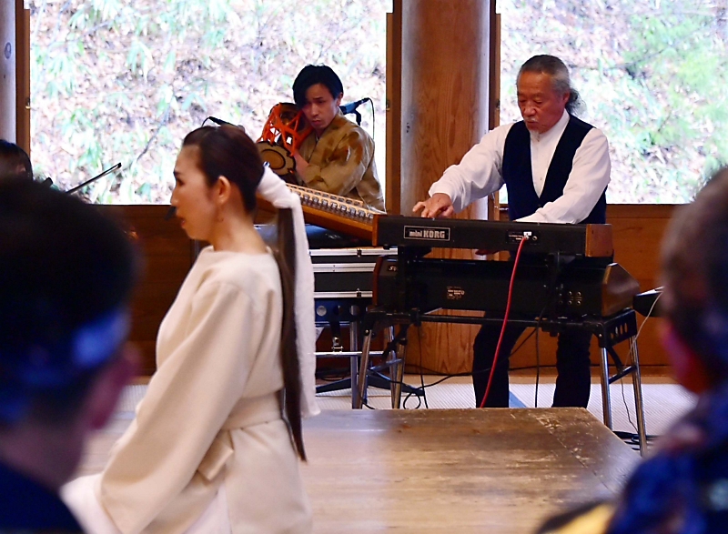 喜多郎さん 戸隠神社式年大祭テーマ曲を披露 信濃毎日新聞デジタル