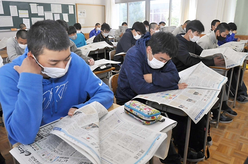 １票の意義 深める関心 松本工高３年生 紙面使い学習 信毎web 信濃毎日新聞