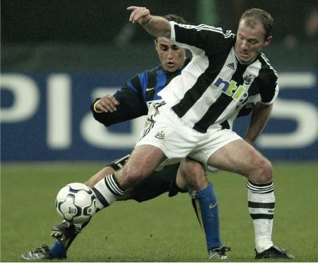 シアラー氏とアンリ氏が殿堂入り イングランド・プレミアリーグ｜信濃