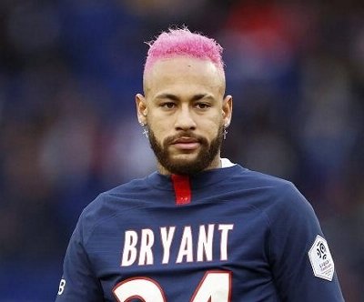 ネイマール、契約延長発表 パリ・サンジェルマン｜信濃毎日新聞