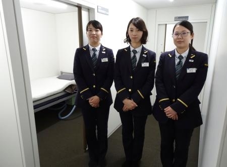 銀座駅に２０年ぶりの女性駅員 メトロ まだ７割男性のみ 信濃毎日新聞デジタル 信州 長野県のニュースサイト