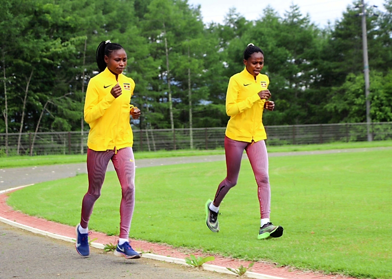 ウガンダ陸上選手団 立科入り 温かい歓迎にハッピー 信毎web 信濃毎日新聞