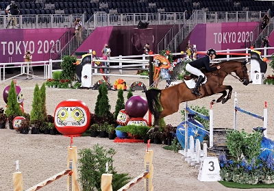 新型コロナと五輪・光と影〉馬事公苑に だるまや芸者 日本文化を題材に