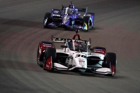 佐藤琢磨は６位 ｎｔｔインディカー 信濃毎日新聞デジタル 信州 長野県のニュースサイト