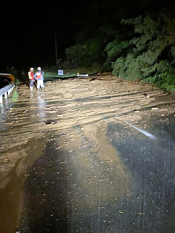 長野県南部中心に強い雨 伊那で避難指示 交通に乱れ 信毎web 信濃毎日新聞