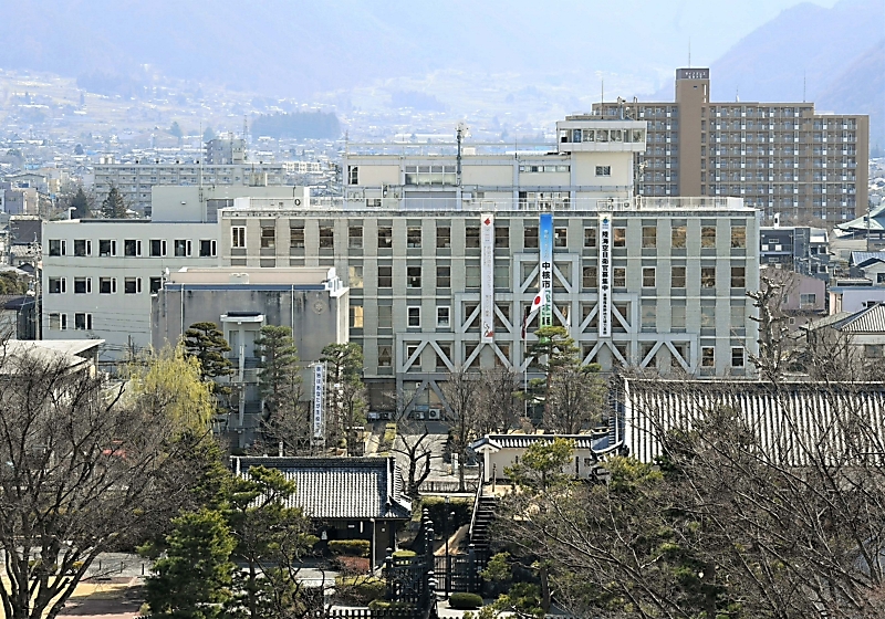 保護した２１匹の犬 松本市 来月１日から譲渡手続き 信毎web 信濃毎日新聞