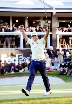 松山が日本で通算７勝目 ４月のマスターズ以来 信濃毎日新聞デジタル 信州 長野県のニュースサイト