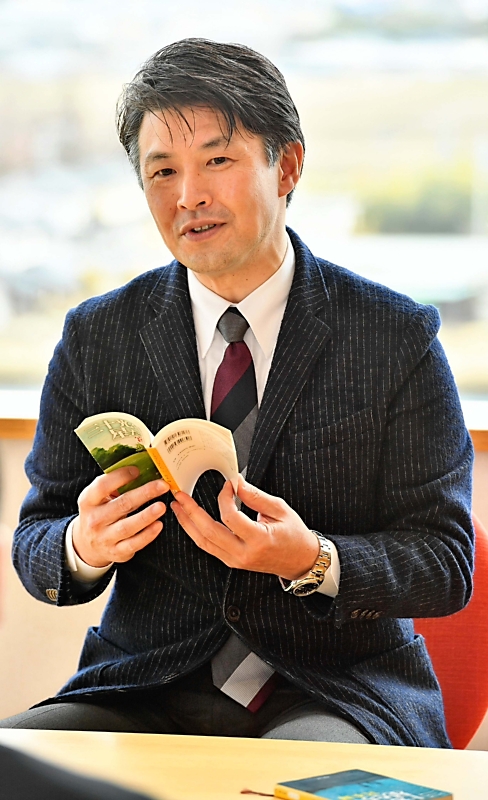 懐中の一冊 「三十光年の星たち」 HIOKI社長 岡沢尊宏さん｜信濃