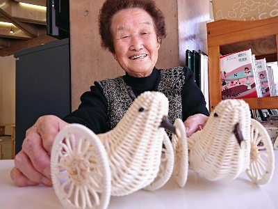 守る つなげる「はと車」 「鳩爺」没後50年特別展 野沢温泉｜信濃