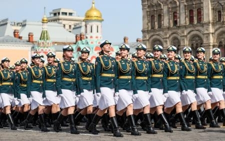 赤の広場」で総合リハーサル ロシア戦勝記念日パレード|信濃毎日新聞デジタル