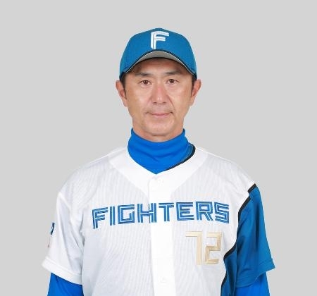 日本ハム　横尾コーチ　実使用バット 202411010000521-w1300_0.jpg