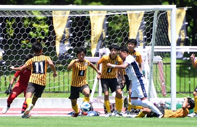 全国高校総体 サッカー男子 東海大諏訪はｐｋ戦で敗戦 強豪 四日市中央工に 信濃毎日新聞デジタル 信州 長野県のニュースサイト