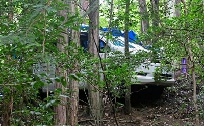 山中の車内に小学生2遺体 愛知 母も死亡 父の行方追う 信濃毎日新聞デジタル 信州 長野県のニュースサイト 山中の車内に小学生2遺体 愛知 母も死亡 父の行方追う 信濃毎日新聞デジタル 信州 長野県のニュースサイト