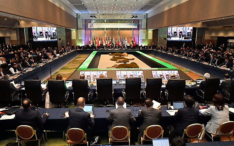 【独自】G7外相会合 軽井沢町で開催検討 財務相会合は新潟市で｜信濃毎日新聞デジタル 信州・長野県のニュースサイト