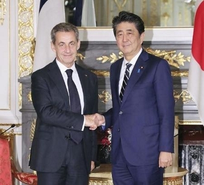 サルコジ氏が参列と報道 仏元大統領、安倍氏国葬｜信濃毎日新聞