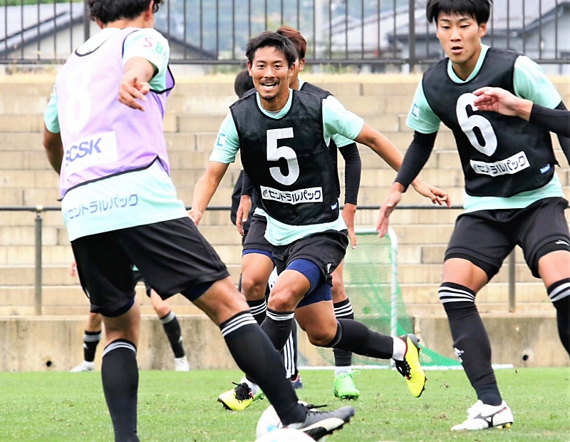 松本山雅 クラブ新の6連勝へ 25日、ホームでYS横浜戦|信濃毎日新聞デジタル 信州・長野県のニュースサイト 松本山雅 クラブ新の6連勝へ 25日、ホームでYS横浜戦|信濃毎日新聞デジタル 信州・長野県のニュースサイト