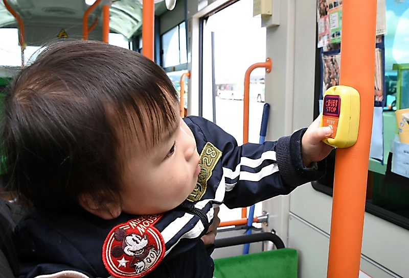 ピンポン」降車ボタンを連打し放題！ 長野市で開いた「長電バスまつり