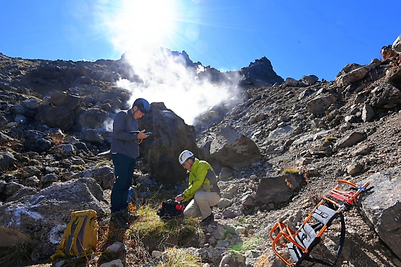 北アルプス焼岳、警戒レベル2に上がった時期に地下の熱活動が活発に