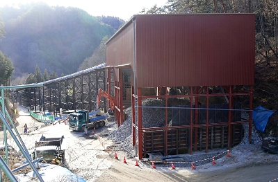 リニア工事 相次ぐ事故や生コン水問題 問われるjrの説明姿勢 信州 話題の現場 通過点2022 信濃毎日新聞デジタル 信州 長野県のニュースサイト リニア工事 相次ぐ事故や生コン水問題 問われるjrの説明姿勢 信州 話題の現場 通過点2022 信濃毎日新聞デジタル 信州 長野県のニュースサイト