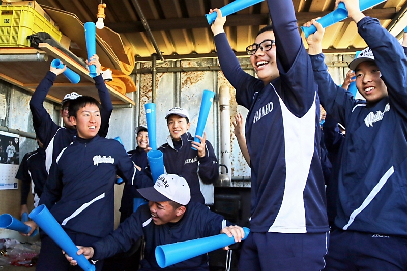 WBC日本優勝 牧秀悟選手（中野市出身）の故郷や母校でも大声援