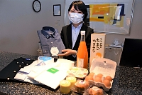 お土産付きプランやアンテナショップでも取り扱う予定のワイシャツや加工品