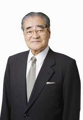 小売業の地位向上に貢献 岡田卓也さんに旭日大綬章｜信濃毎日新聞