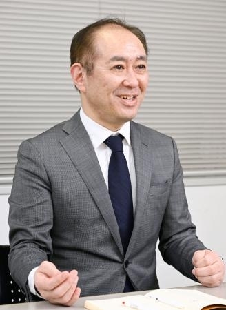 多士才々」会社員兼ライターの伊藤聡さん 「スキンケア」という未知の