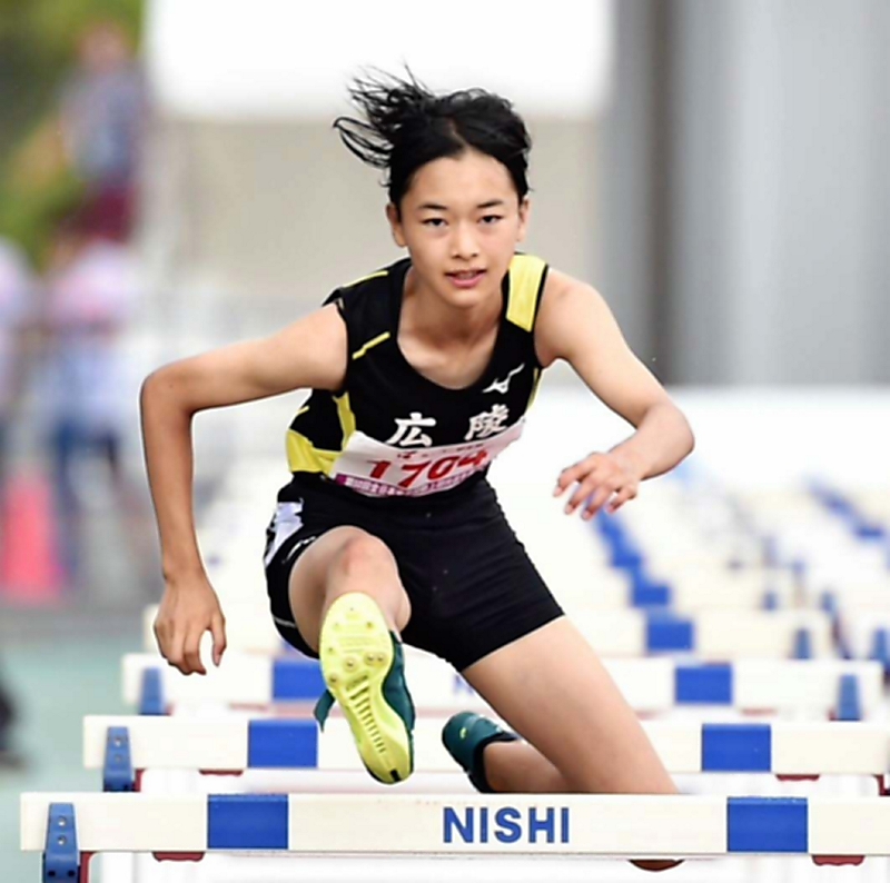 全国中学体育大会 陸上女子100メートル障害、阪（広陵）が6位入賞