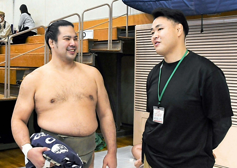 やっぱり相撲っていいな」 土俵づくり担った安曇野市出身の元幕下力士