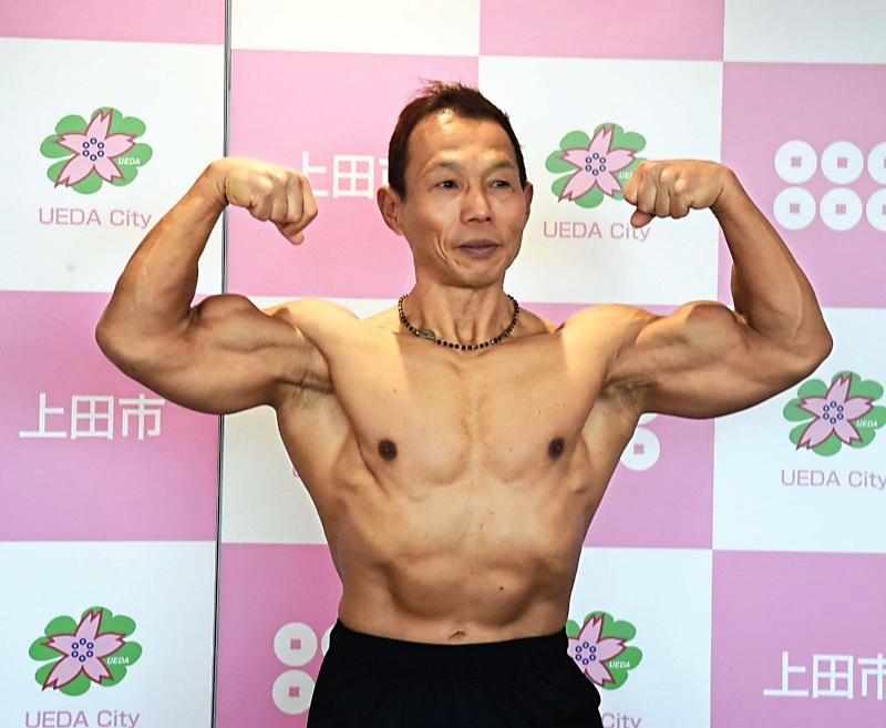 ボディービルは芸術 上田の鷲巣さん、シュワちゃん主宰の世界大会5位
