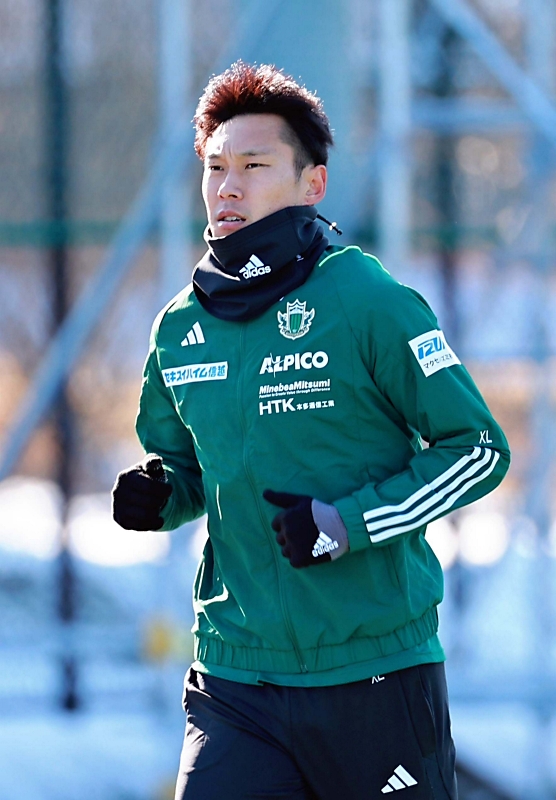 松本山雅・MF山本康裕 #15 監督と選手のパイプ役へ、34歳ボランチ衰え