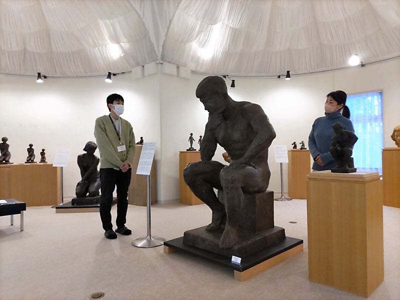 出身地の美術館で「魅力満喫」 彫刻家・清水多嘉示の名品が一堂に