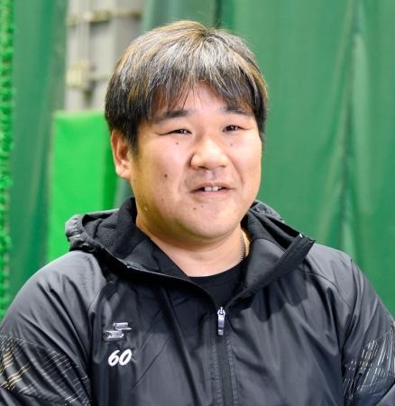 西武・中村剛也、500号に意欲 過去8人の偉業へ29本塁打｜信濃