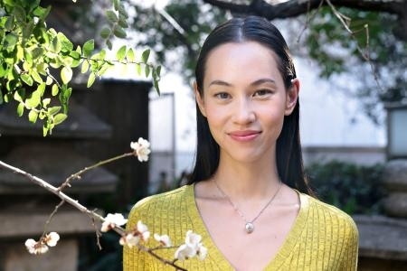 水原希子インタビュー】沖縄のおじいちゃんダイバーからハッとする