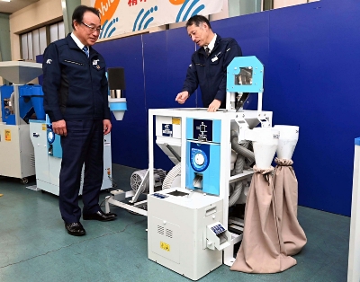 もみすり精米、機海外の長粒米にも対応 価格を抑え開発途上国への販売 