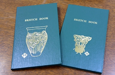 ユニークなお土産に？オリジナルの「測量野帳」が登場 塩尻市｜信濃