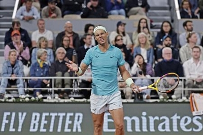 全仏テニス、日比野は1回戦敗退 ナダル、ストレート負け｜信濃毎日