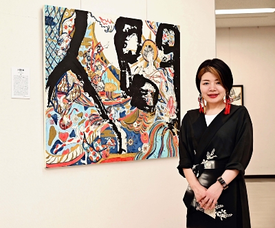 活動10年 節目の個展 飯田市のイラスト書道家和全さん 挑戦重ねた歩み