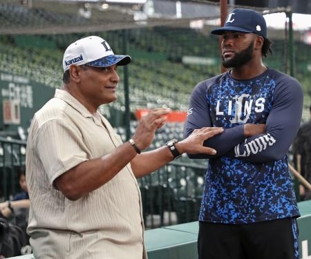 MLB フロリダマーリンズ 元西武デストラーデ 貴重ユニフォーム MLB フロリダマーリンズ 元西武デストラーデ 貴重ユニフォーム MLB