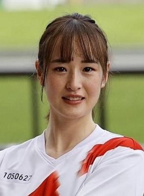 藤田菜七子騎手の引退発表 スマホ使用で処分、勝利女性最多｜信濃毎日