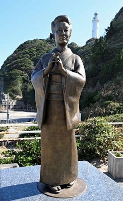 美空ひばり像、福島・いわきに 京都から移設、震災犠牲者悼む｜信濃