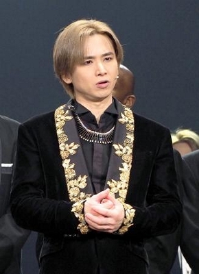 堂本光一、最後の「SHOCK」が開幕 松浦銀志の両親の年齢に