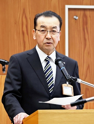 4月の佐久穂町の町長選 現職の佐々木勝氏が立候補を正式表明｜信濃毎日