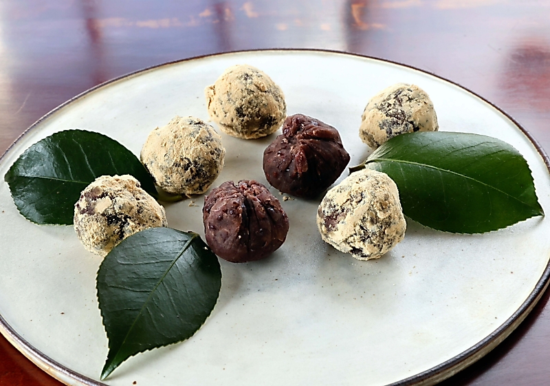 あんこ 寒天使ったようかん「寄せ」からヒント「あんこ玉」 小豆煮て丸めて