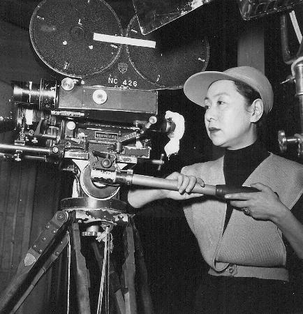 女性活躍のモデル」映画監督田中絹代 先駆けとしての功績、次世代に