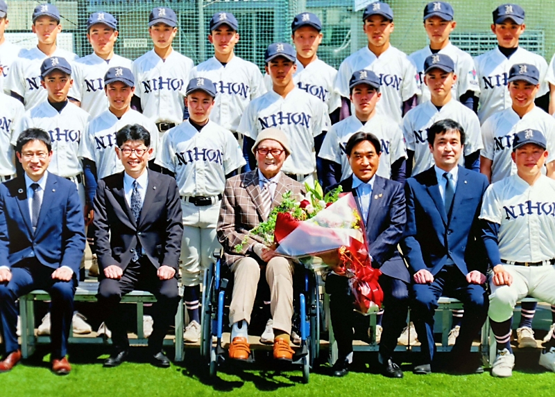 長嶋茂雄さん89歳で死去 長野県にも足跡 国民的ヒーロー、元巨人