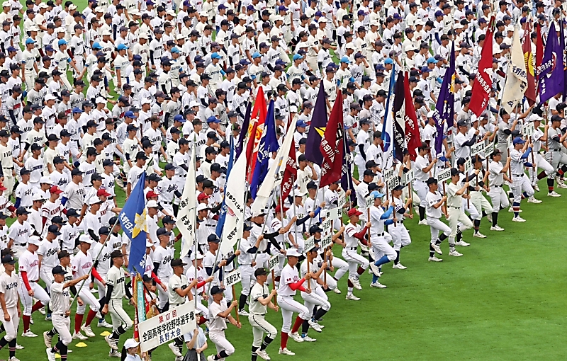 伊那北主将「本気の夏をつくり上げる」 高校野球長野大会、71チームの